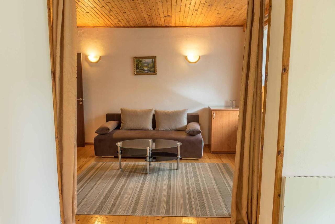 קלופר Hotel Paradise Place מראה חיצוני תמונה