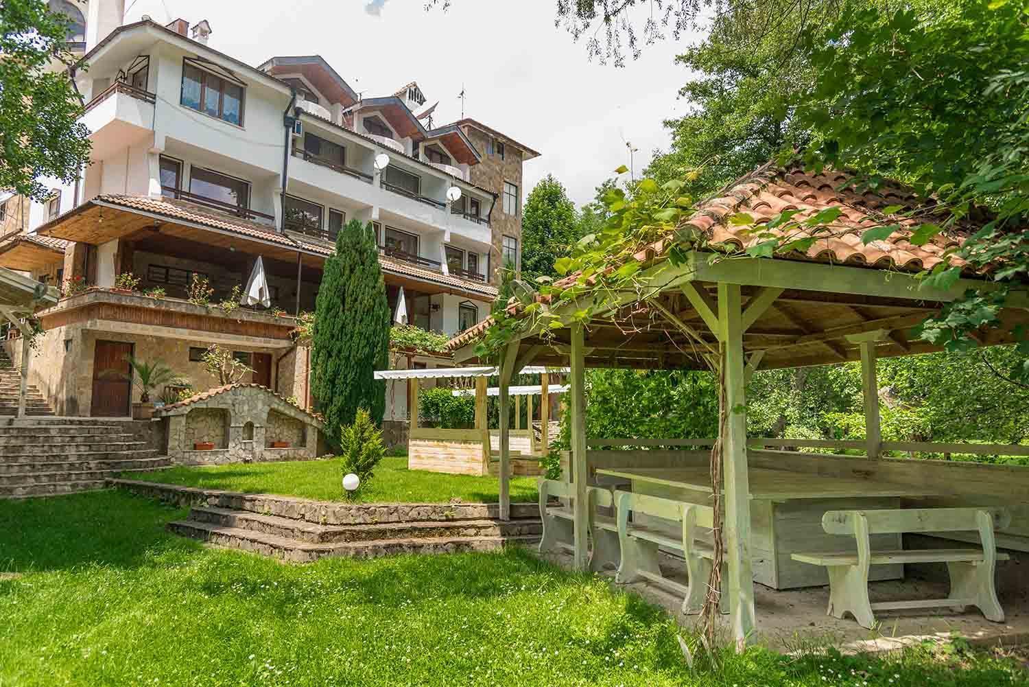 קלופר Hotel Paradise Place מראה חיצוני תמונה